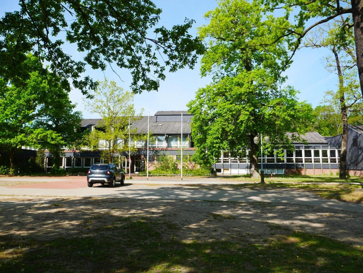 Hotel Stadthalle Uelzen Εξωτερικό φωτογραφία